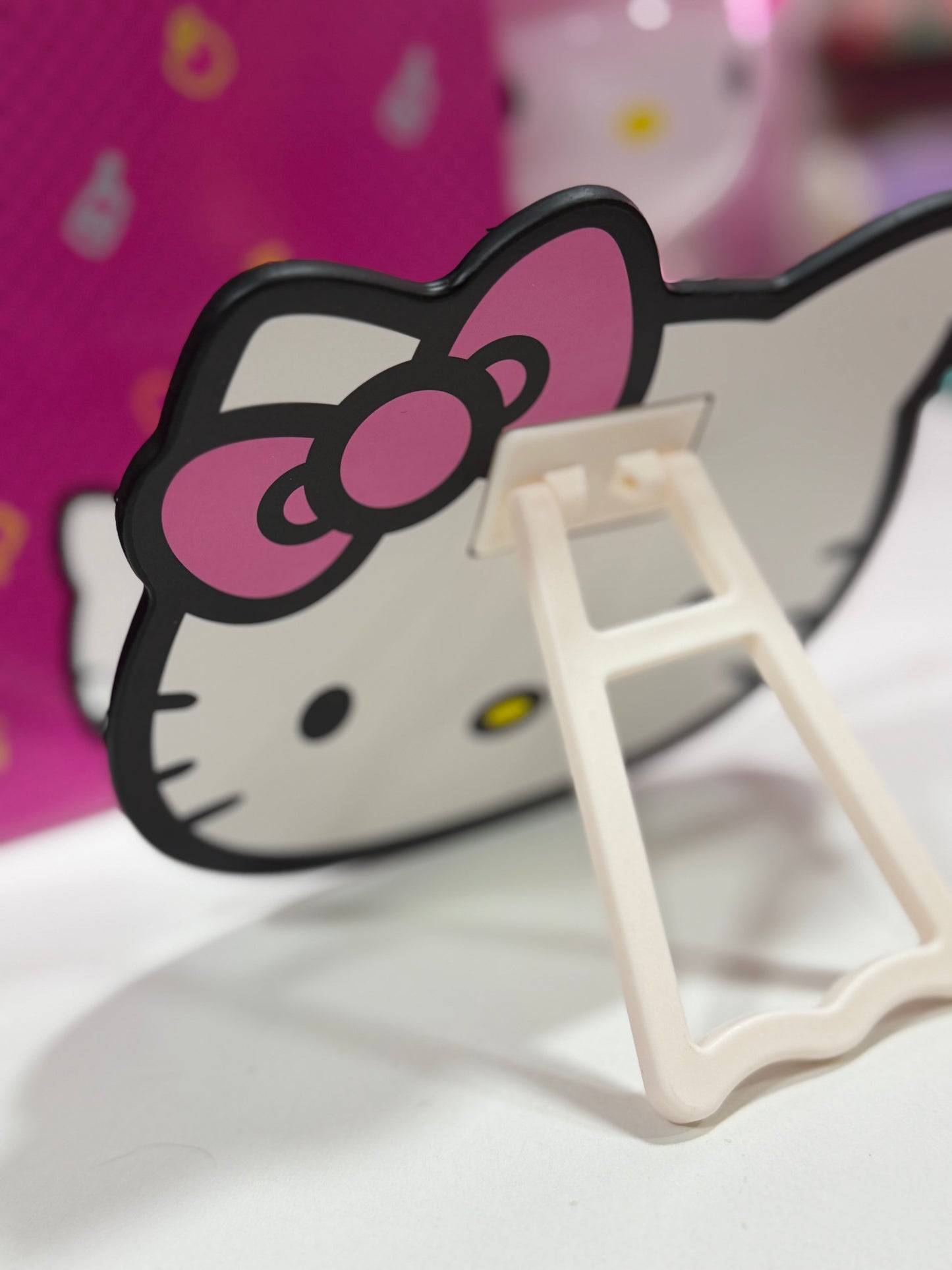 ESPELHO DE MESA COM SUPORTE HELLO KITTY