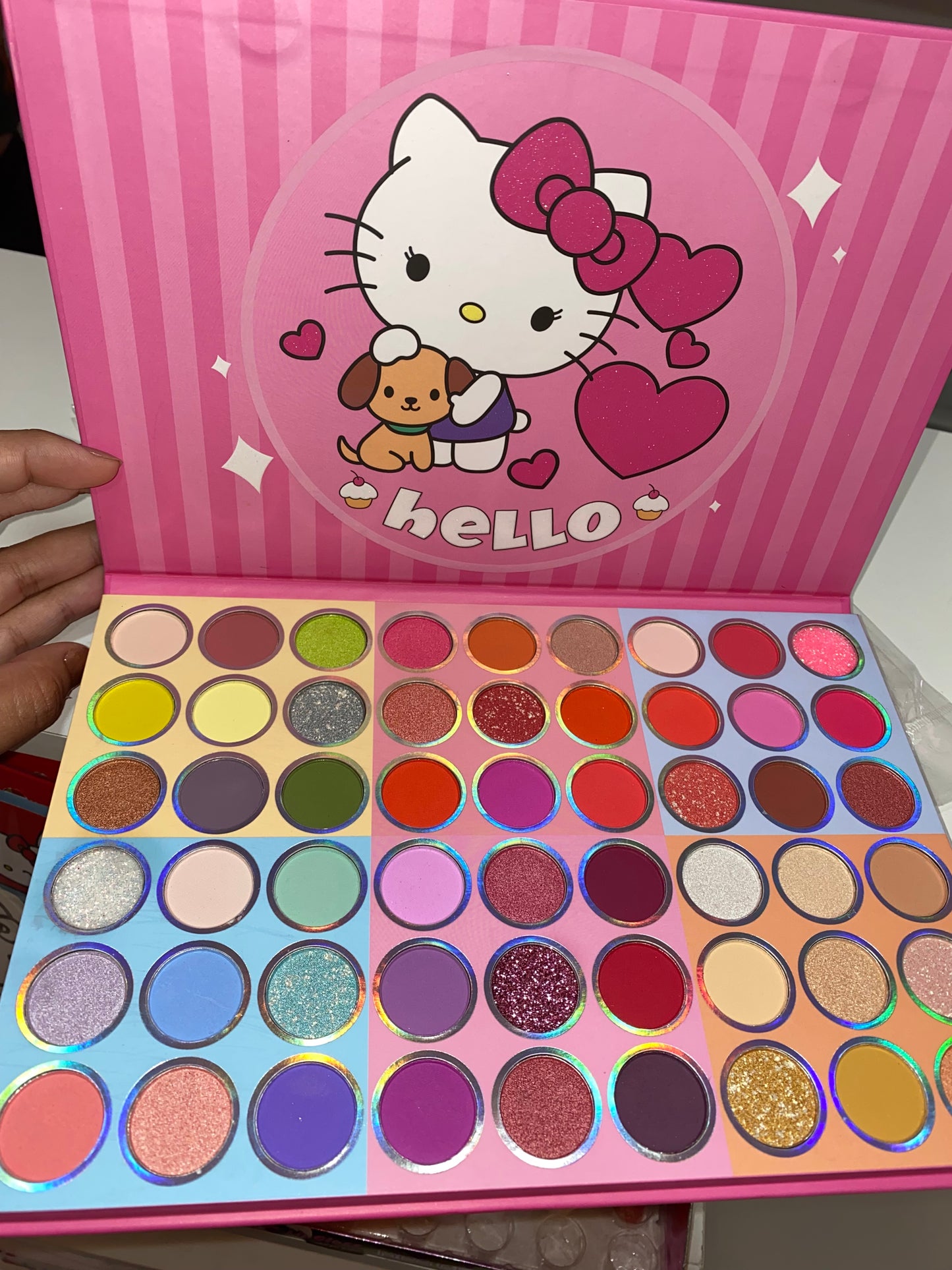 Paleta de sombras grande Hello Kitty