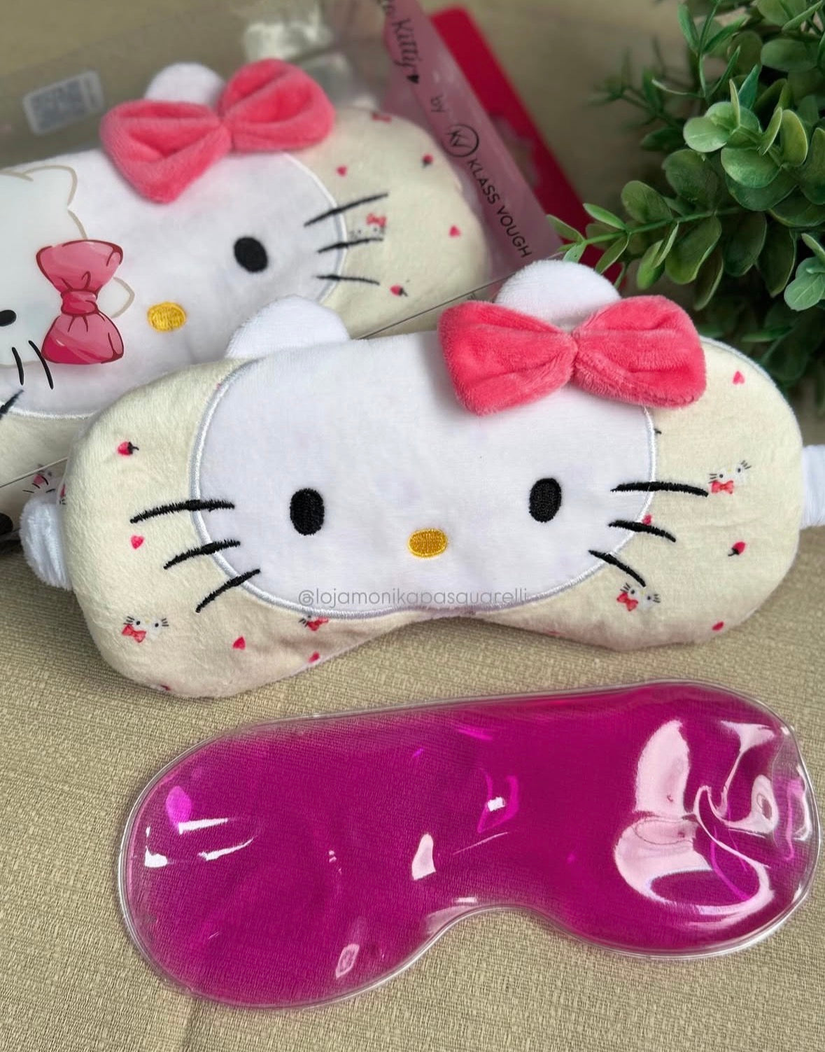 MASCARÁ FACIAL RELAXANTE HELLO KITTY 2 em 1