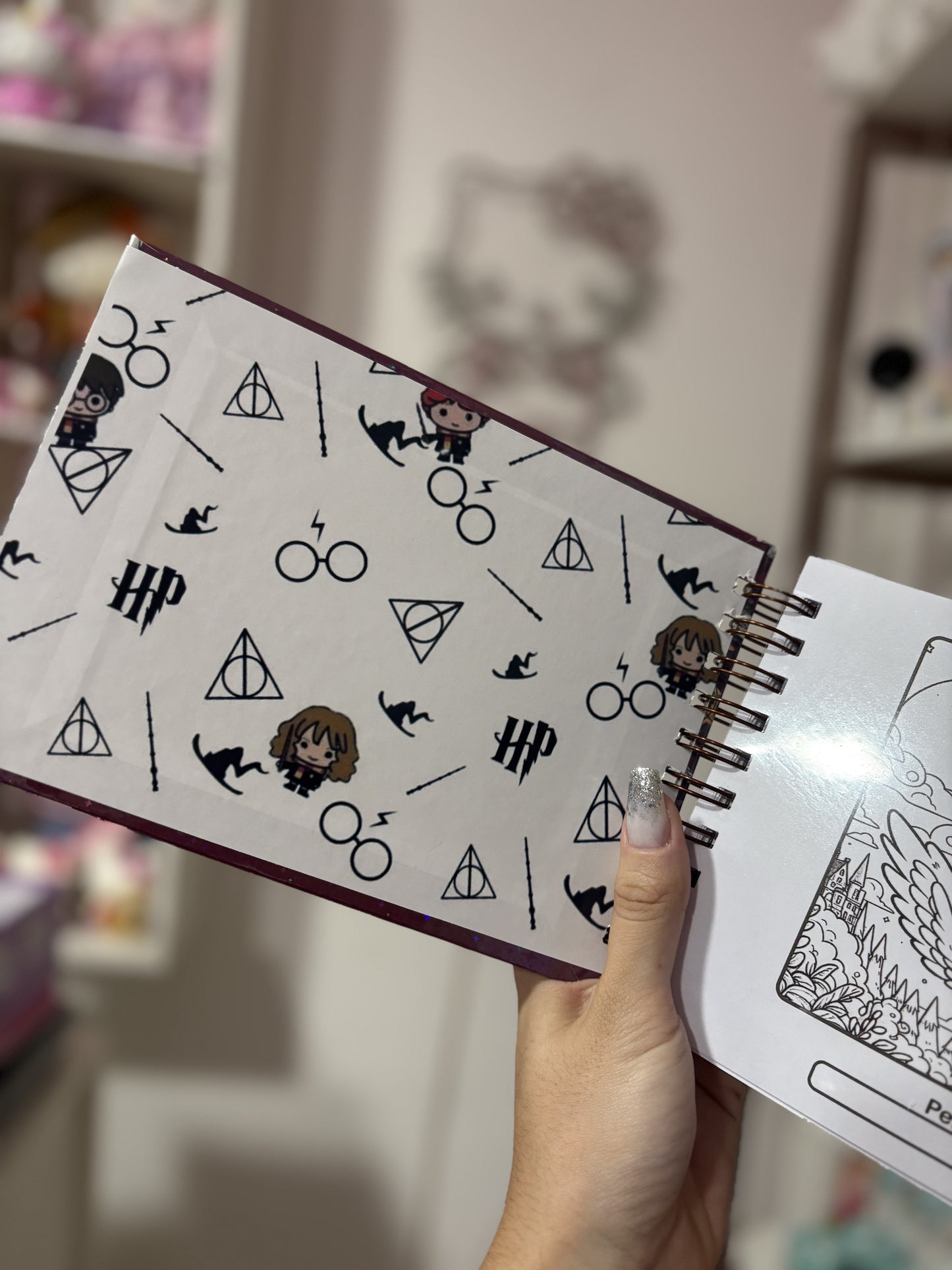 LIVRO DE COLORIR HARRY POTTER