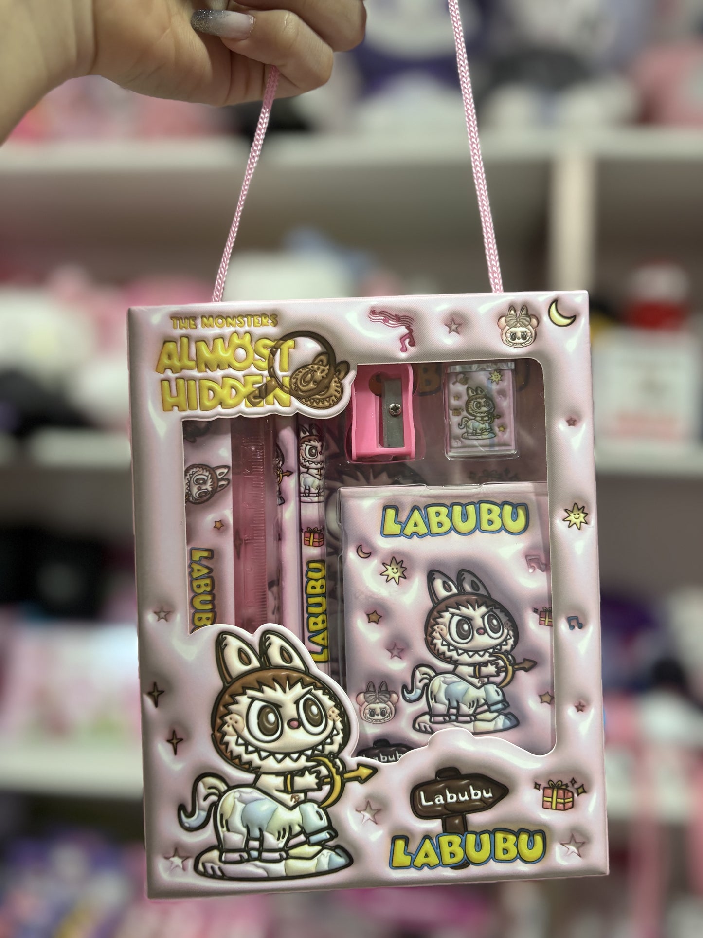 KIT ESCOLAR LABUBU