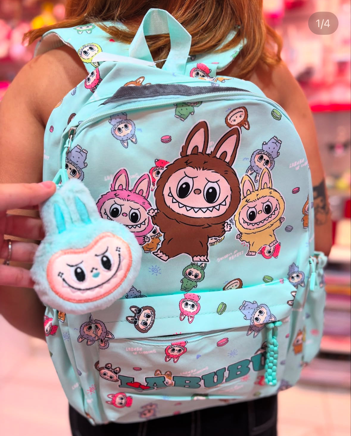 Mochila labubu grande com chaveiro