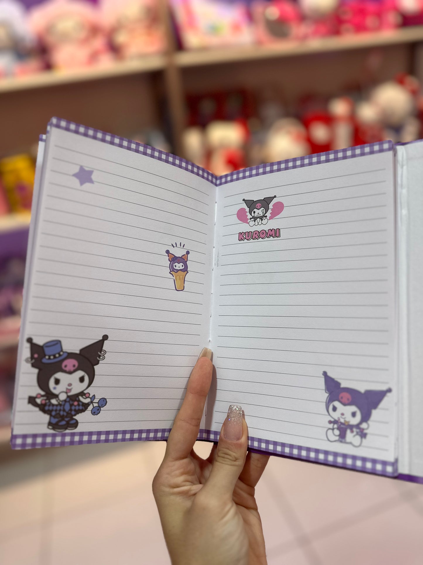 AGENDA KUROMI FOLHAS DECORADAS