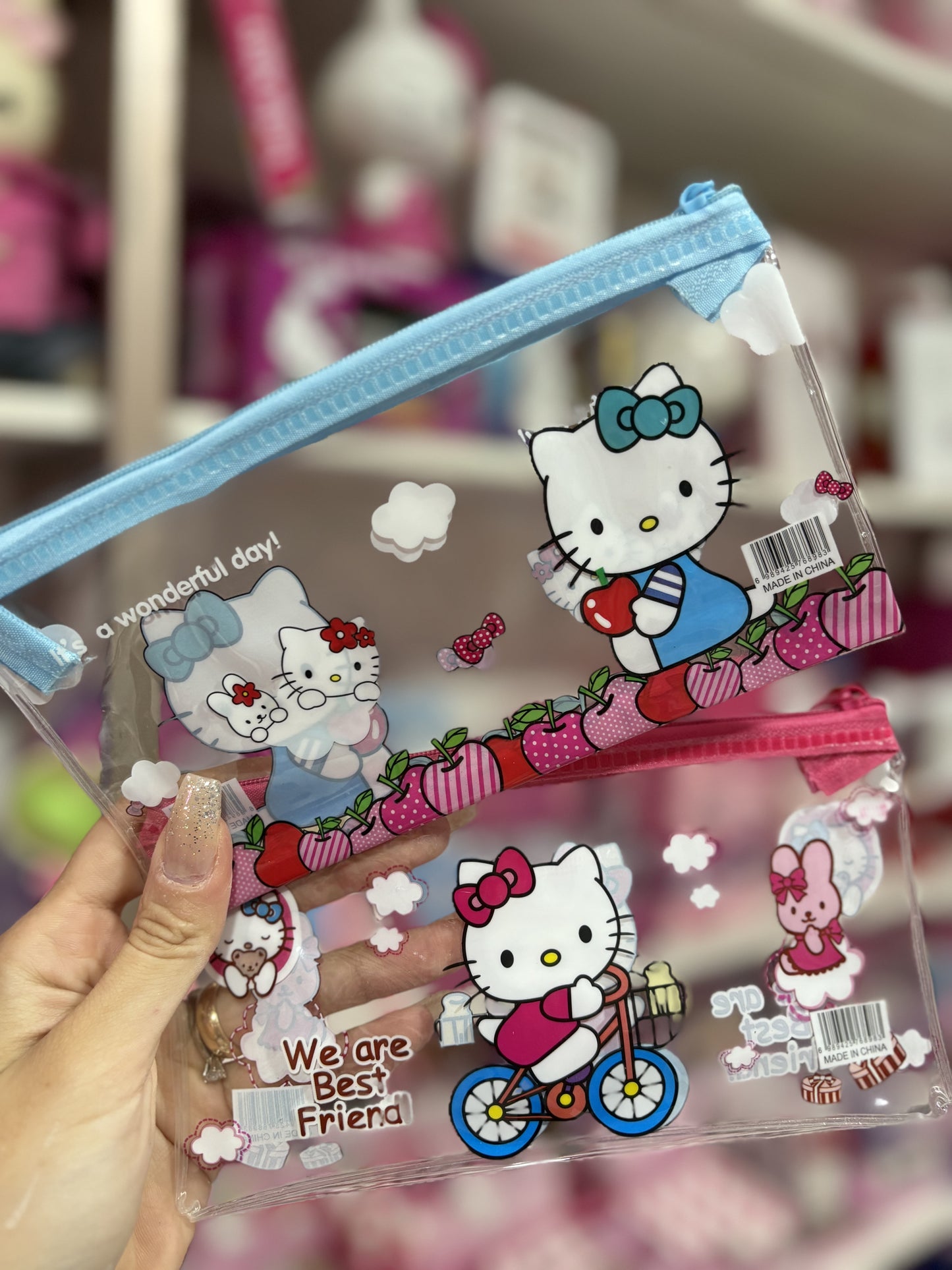 NECESSERIE TRANSPARENTE HELLO KITTY E AMIGOS