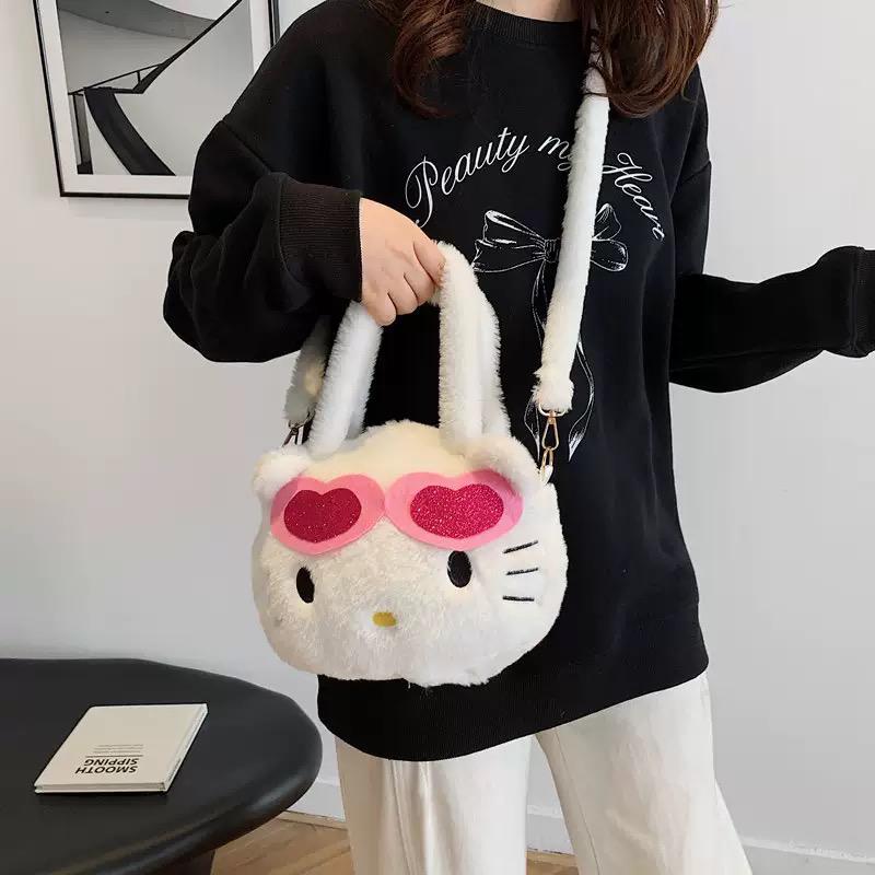 BOLSA PELÚCIA HELLO KITTY