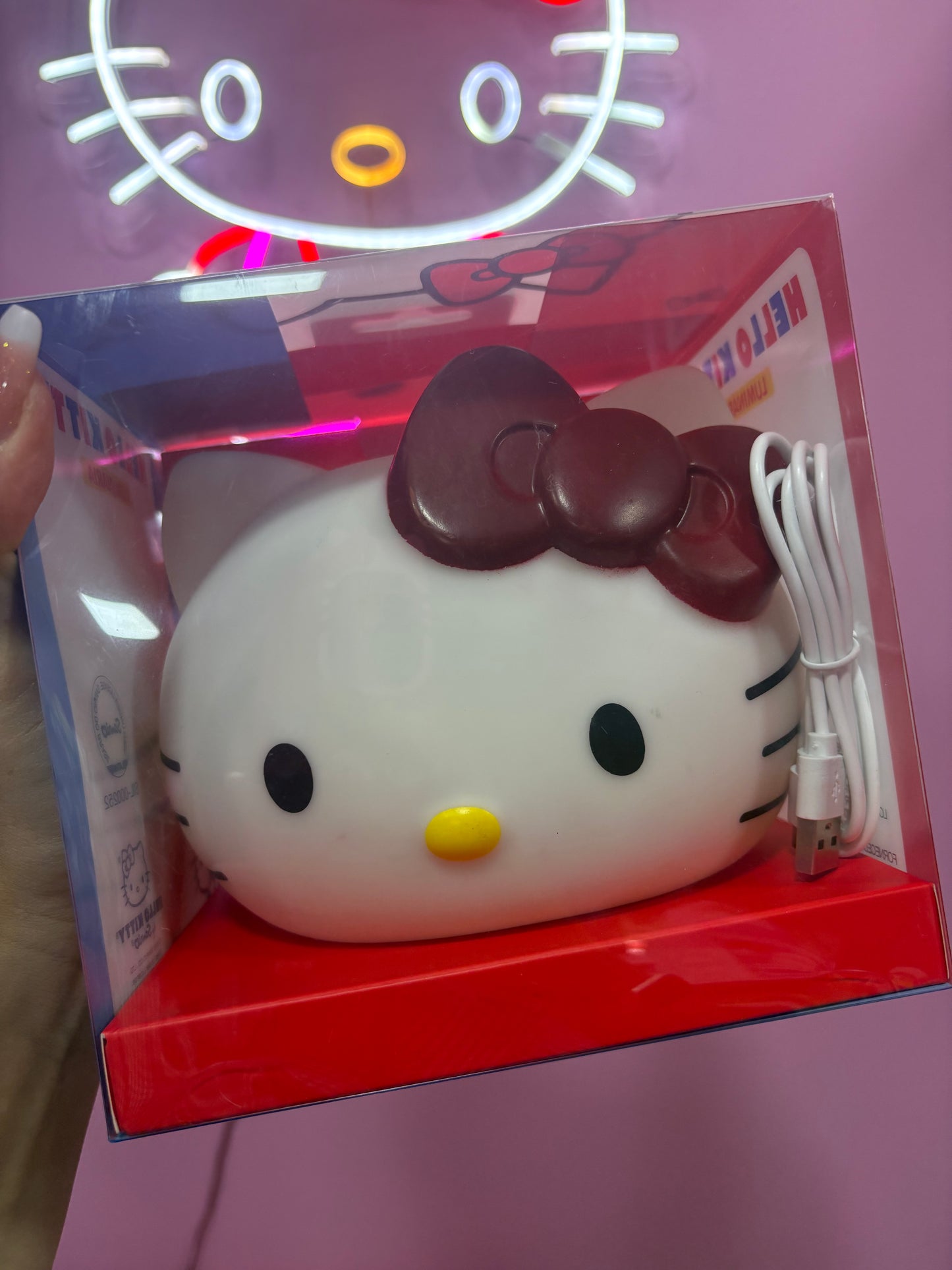 LUMINÁRIA HELLO KITTY RECARREGÁVEL