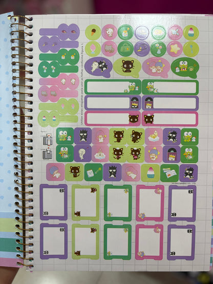 CADERNO SANRIO 10 MATÉRIAS CAPA 2026