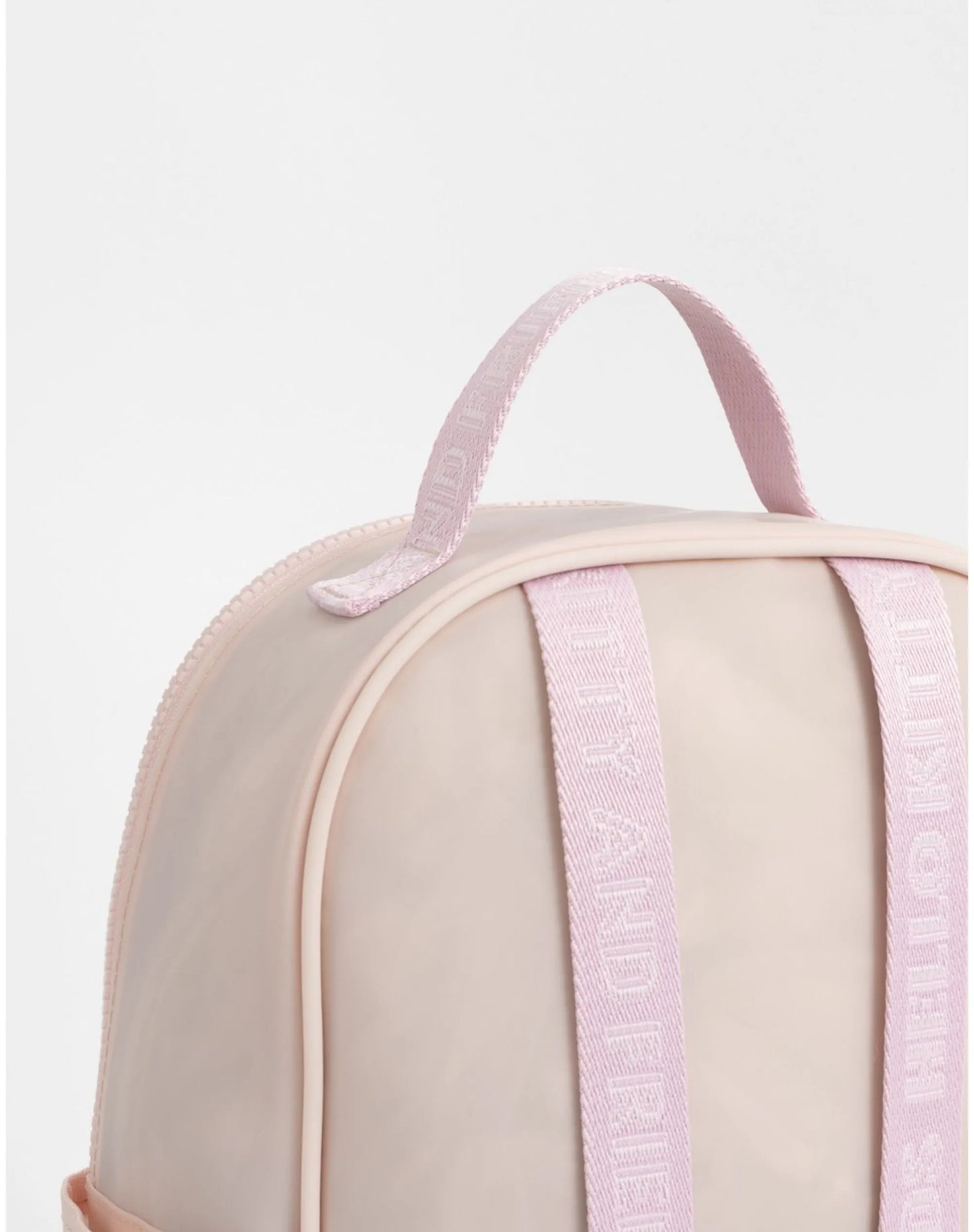 MOCHILA MEDIA HELLO KITTY