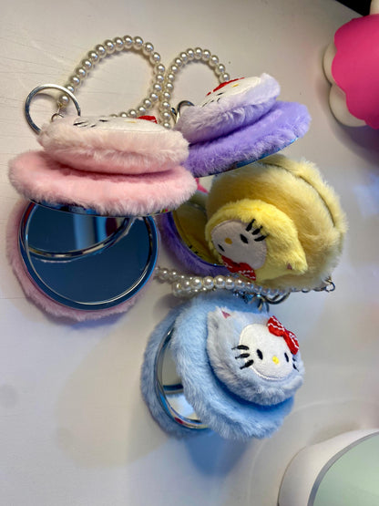 ESPELHO PELUCIA HELLO KITTY CHAVEIRO