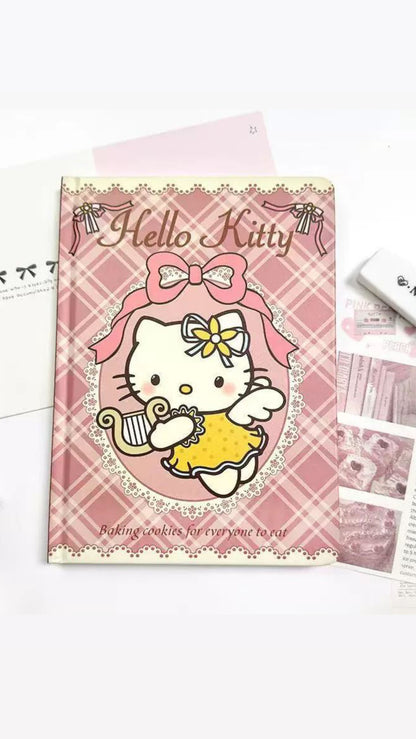 AGENDA HELLO KITTY FOLHAS SUPER DECORADAS