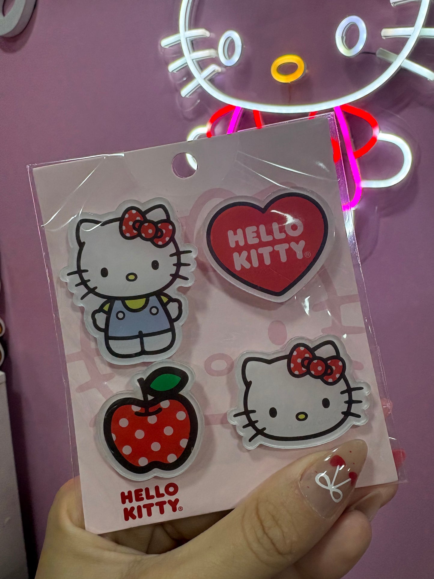 BROCHES HELLO KITTY