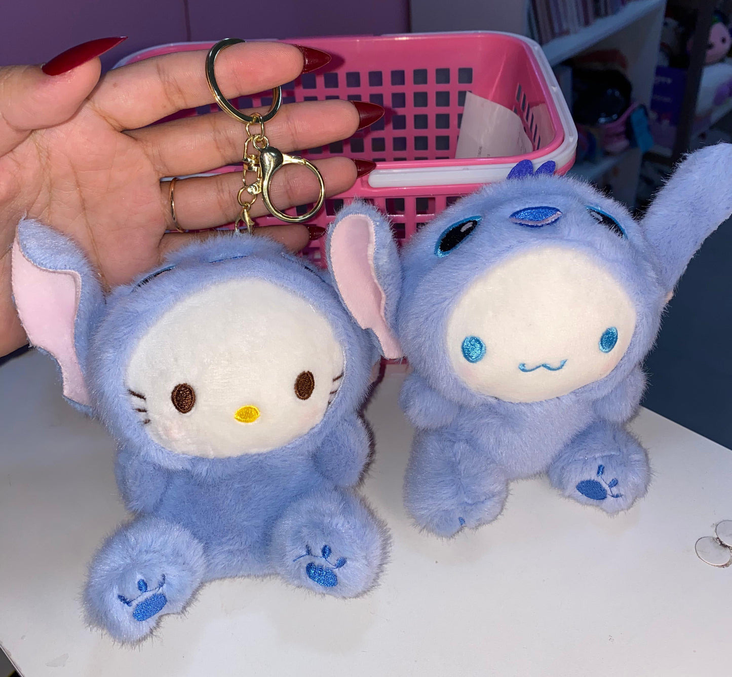 CHAVEIRO SANRIO DE STITCH HELLO KITTY, MY MELODY E CINNAMOROLL