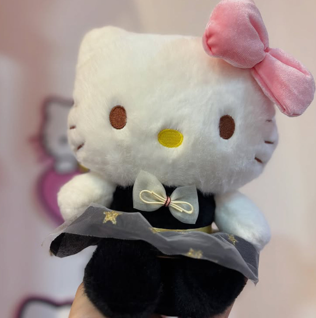 HELLO KITTY ROUPINHA PRETA