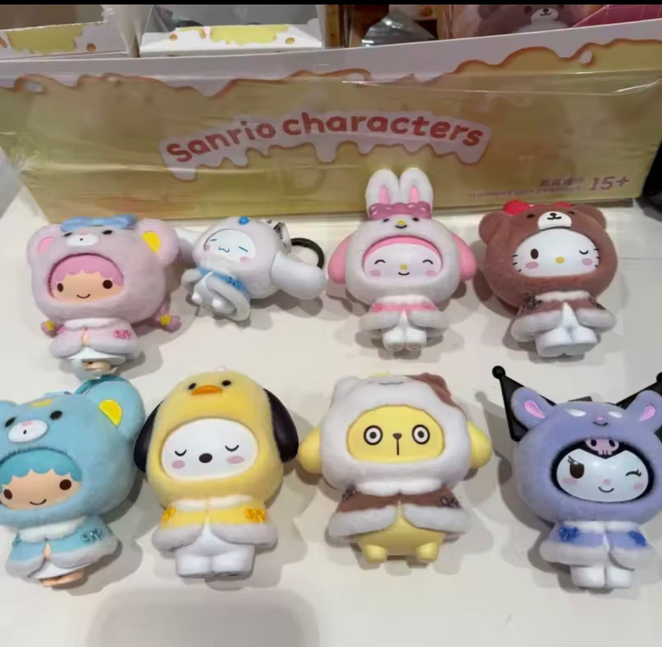 CHAVEIRO COLECIONÁVEL BLIND BOX SANRIO TOP TOY HELLO KITTY AND FRIENDS