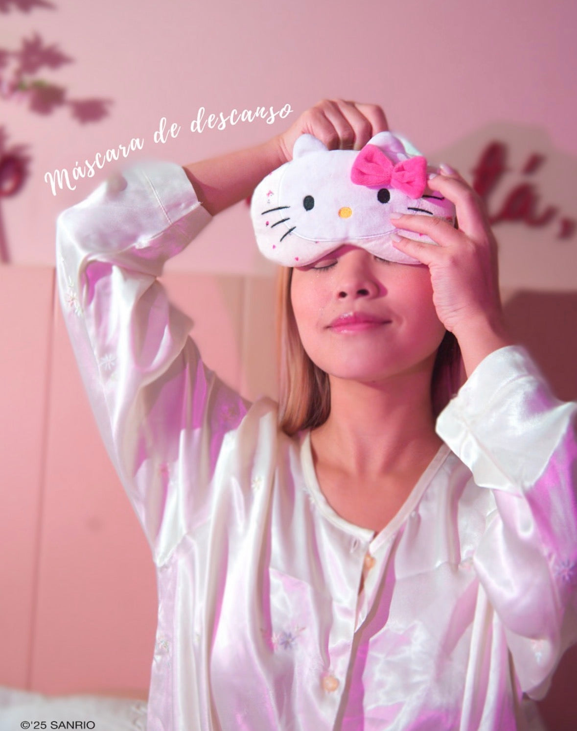 MASCARÁ FACIAL RELAXANTE HELLO KITTY 2 em 1