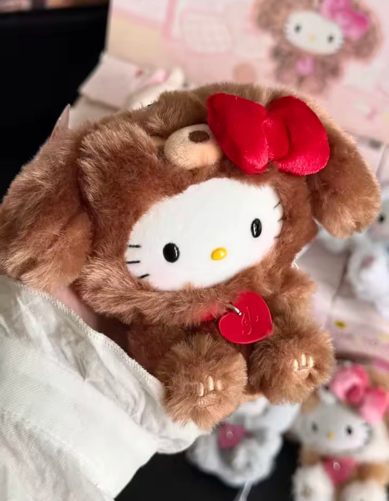 CHAVEIRO BLIND BOX ORIGINAL SANRIO, IMPORTADO, HELLO KITTY CACHORRINHO