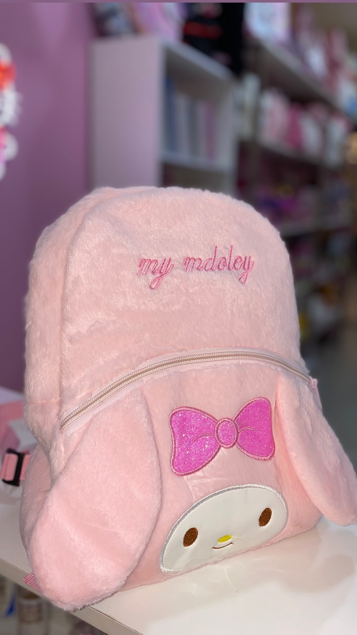 MOCHILA INFANTIL PELÚCIA SANRIO