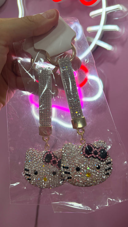 CHAVEIRO BRILHANTE HELLO KITTY