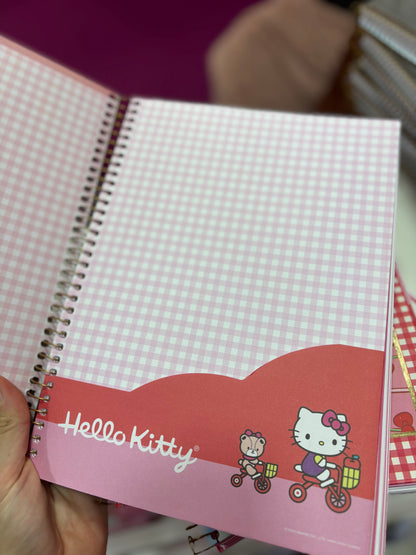CADERNO HELLO KITTY 10 MATÉRIAS CAPA 2026