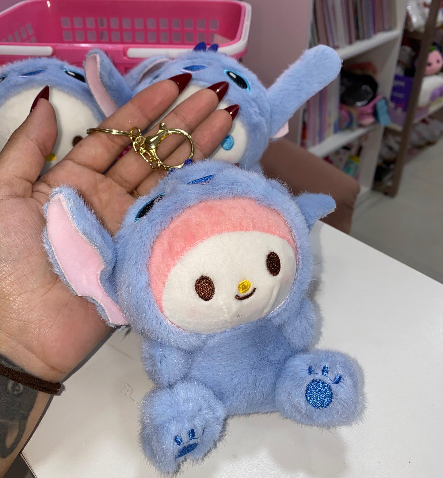 CHAVEIRO SANRIO DE STITCH HELLO KITTY, MY MELODY E CINNAMOROLL