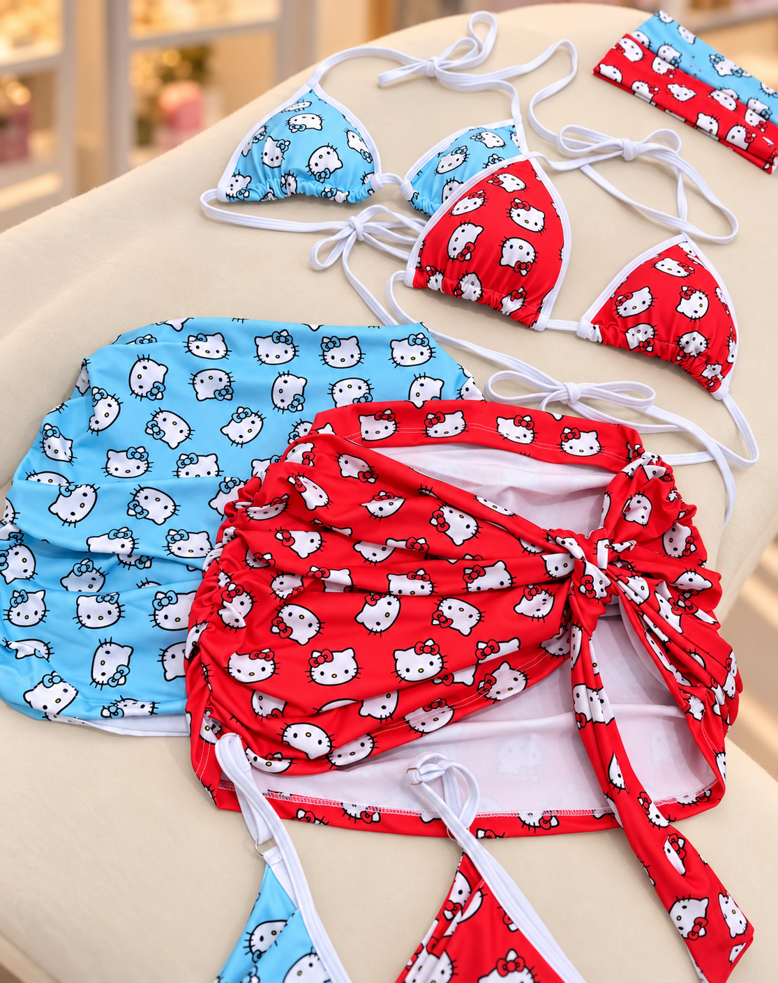 BIQUINI HELLO KITTY