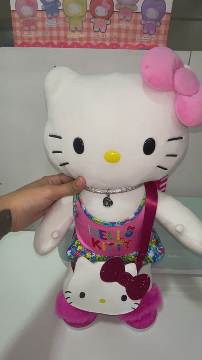 Pelúcia hello kitty crieamigos toda completa com maiô, colar, bolsa è sandália de pelinhos